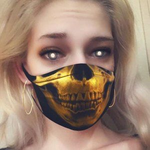 Meet your Posher, Danyelle